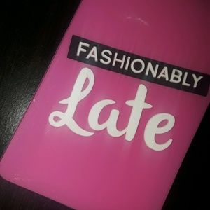 Meet your Posher, Ashira